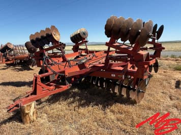 Main image International Harvester 485
