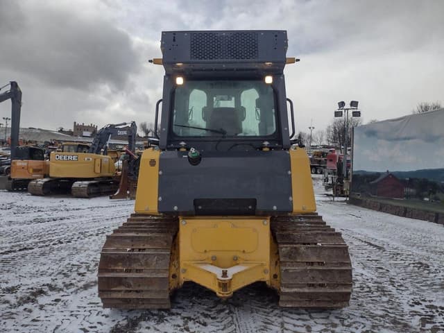 Image of John Deere 700L LGP equipment image 3