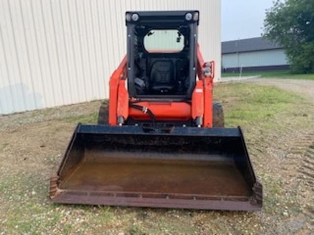 Image of Kubota SSV75 equipment image 1