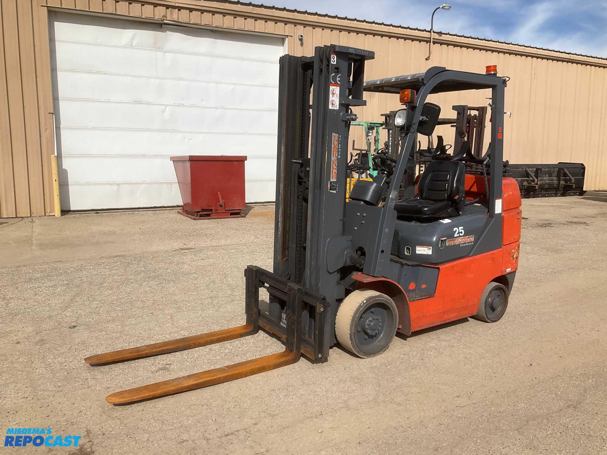 Main image Starke 25