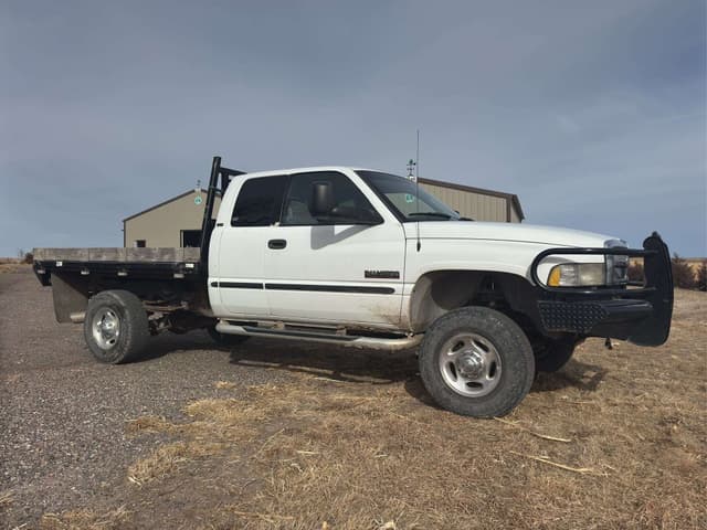 Image of Dodge Ram 2500 equipment image 1