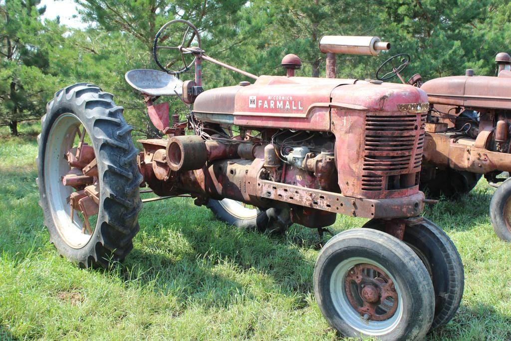 Main image Farmall H