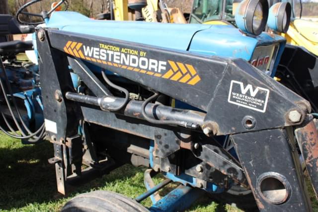 Image of Ford 5000 equipment image 4