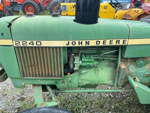 Image of John Deere 2240 equipment image 4