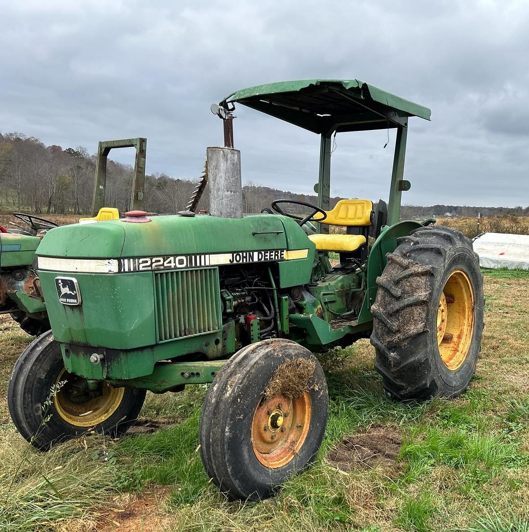 Image of John Deere 2240 Primary image