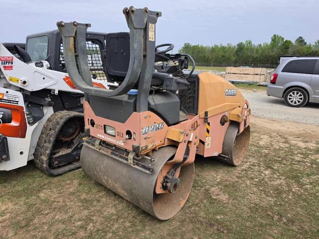 Image of Case DV26 equipment image 2