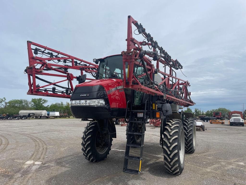 Main image Case IH Patriot 2250