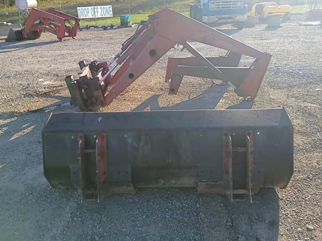 Image of Case IH 2255 equipment image 4