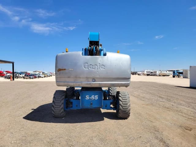 Image of Genie S-65 equipment image 3