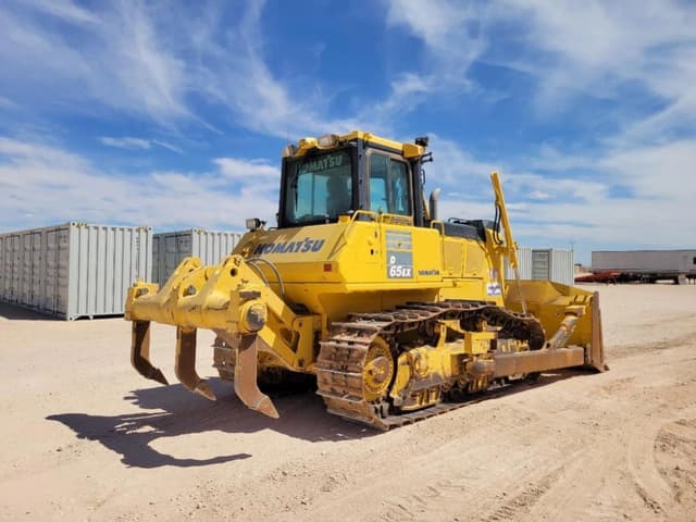 Image of Komatsu D65EX-18 equipment image 4