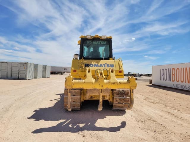 Image of Komatsu D65EX-18 equipment image 3