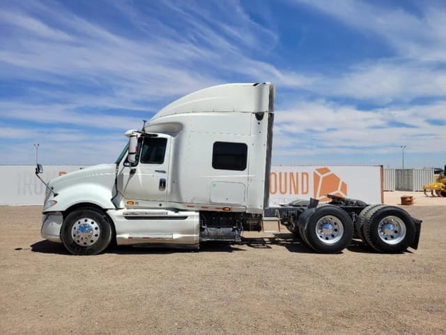 Image of International ProStar Premium equipment image 1