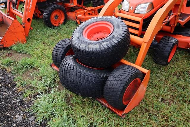 Image of Kubota BX2660 equipment image 2