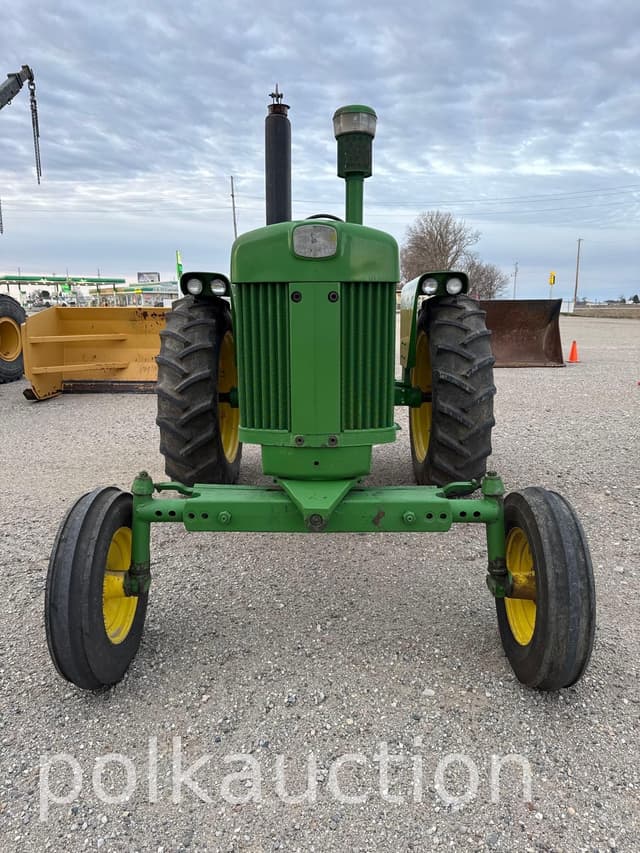 Image of John Deere 730 equipment image 1
