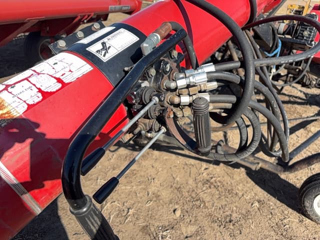 Image of Wheatheart BH1036 equipment image 2