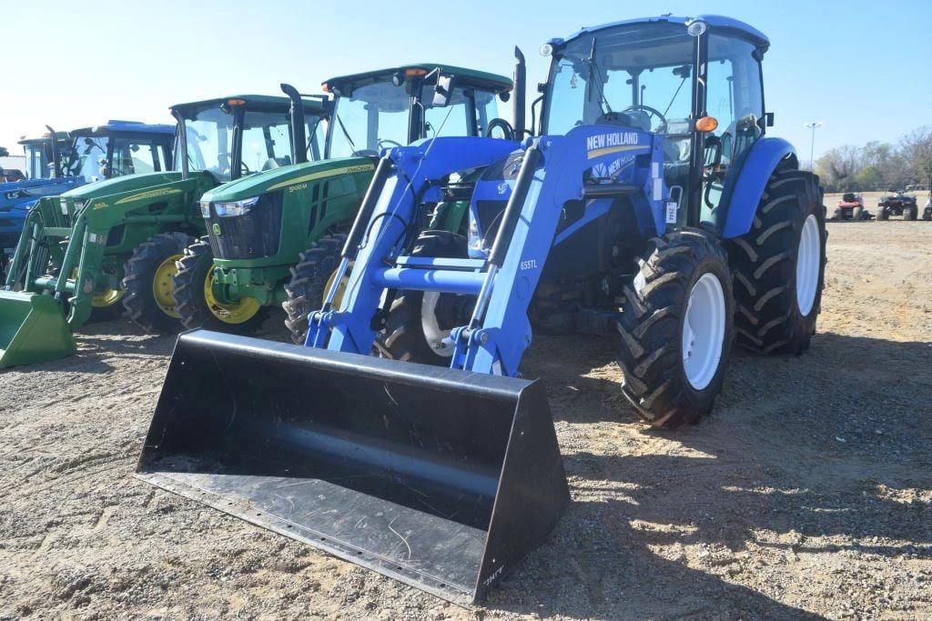 New Holland T4.105 Equipment Image0