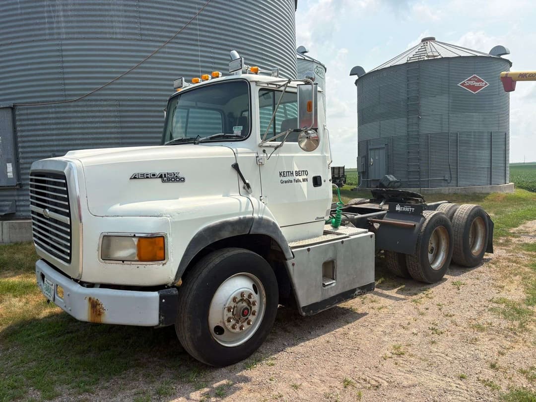 Image of Ford L9000 Primary image