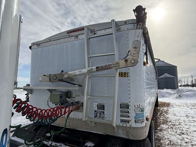 Image of Timpte Super Hopper equipment image 2