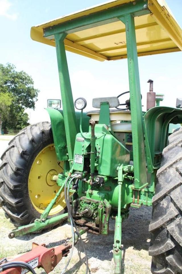 Image of John Deere 4020 equipment image 3