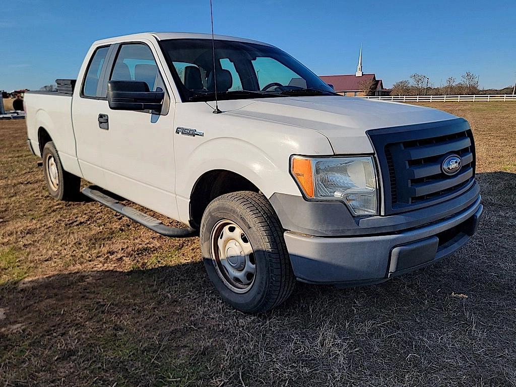 Image of Ford F-150 Primary image