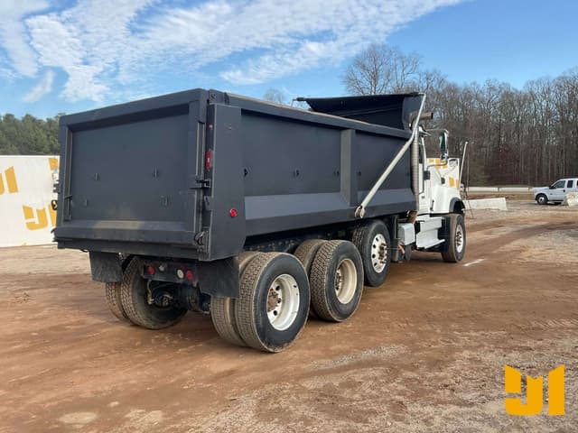 Image of International HX515 equipment image 4