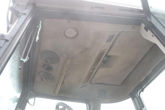 Image of Massey Ferguson 6270 equipment image 4