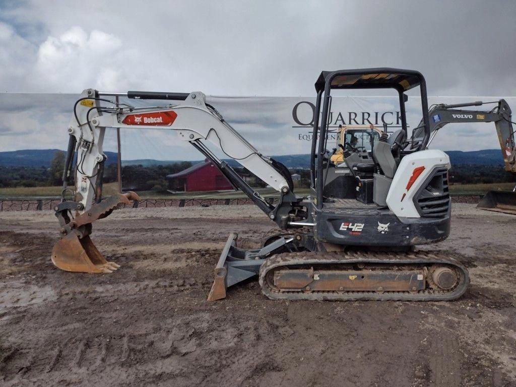 2023 Bobcat E42 Equipment Image0
