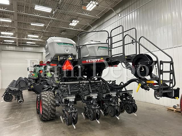 Image of Fendt Momentum 24 equipment image 3