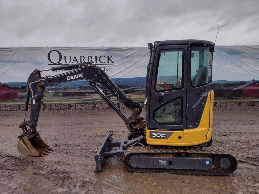 2023 John Deere 30G Equipment Image0