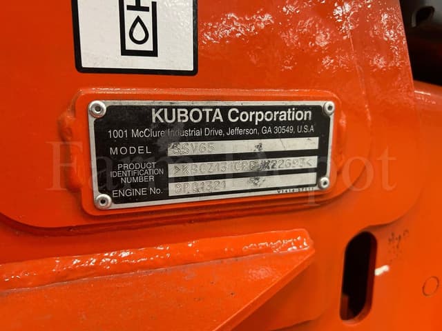 Image of Kubota SSV65 equipment image 1