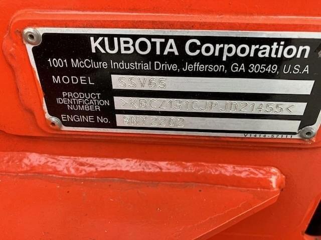 Image of Kubota SSV65 equipment image 4