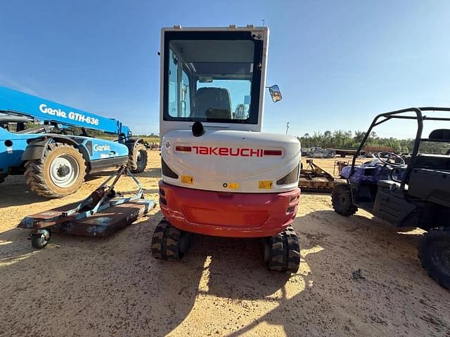 Image of Takeuchi TB235-2 equipment image 4