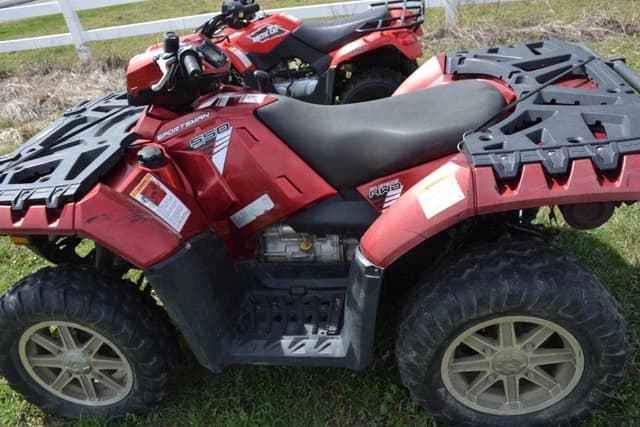 Image of Polaris Sportsman 550 EFI equipment image 3