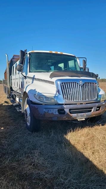 Main image International 4300