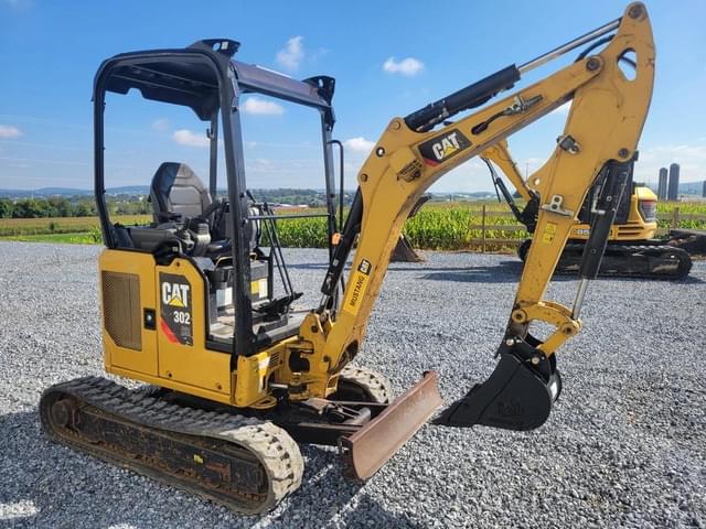 Image of Caterpillar 302CR equipment image 2