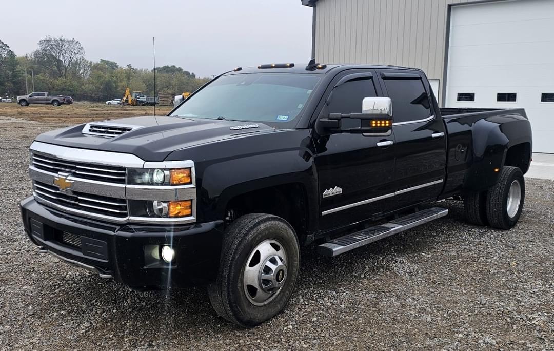 Image of Chevrolet 3500 Primary image