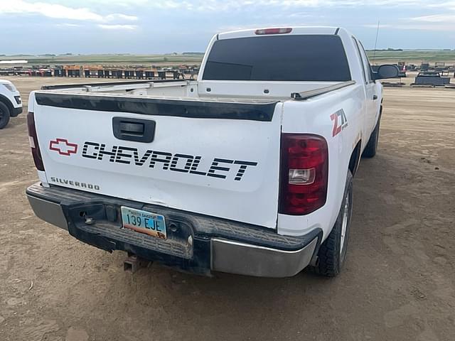 Image of Chevrolet 1500 equipment image 2