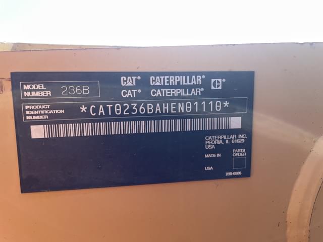 Image of Caterpillar 236B equipment image 4