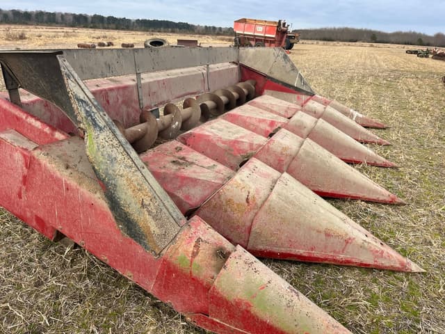 Image of Case IH 1054 equipment image 4