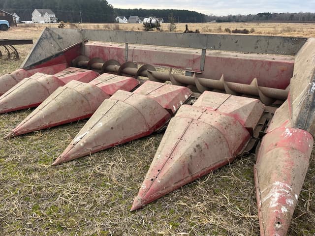 Image of Case IH 1054 equipment image 1