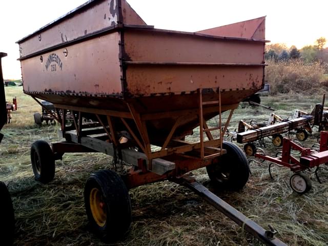 Image of Minnesota 250 equipment image 3