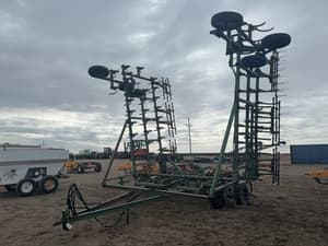 John Deere 1010 Image