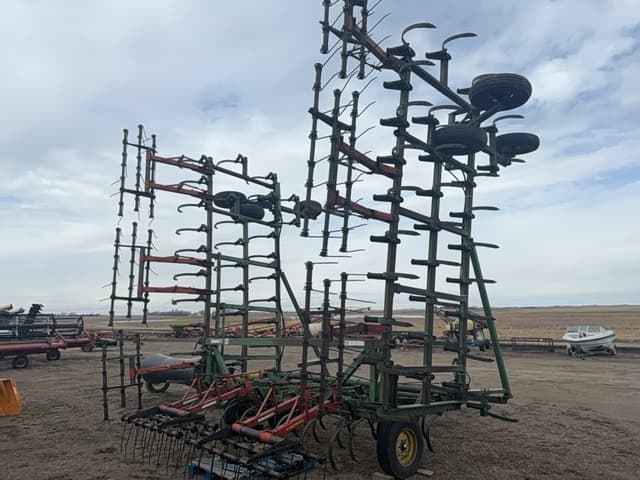 Image of John Deere 1010 equipment image 3