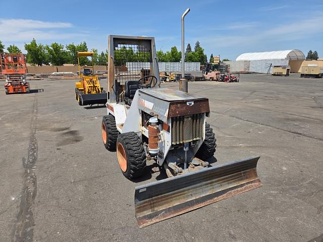 Image of Bobcat 3023 equipment image 1