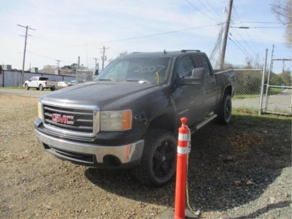 Image of GMC 1500 Primary image