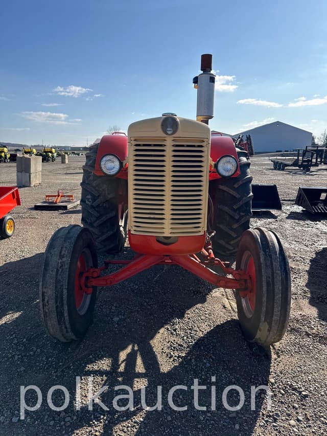 Image of J.I. Case 600 equipment image 1