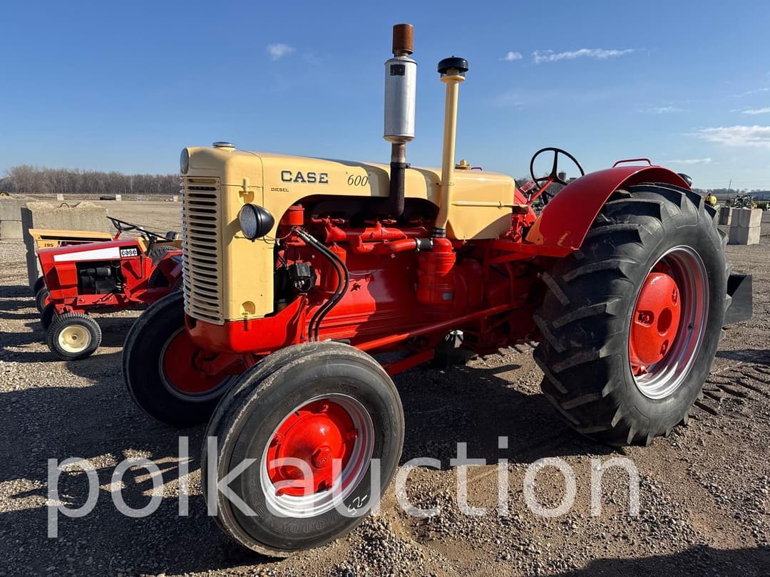 Image of J.I. Case 600 Primary image