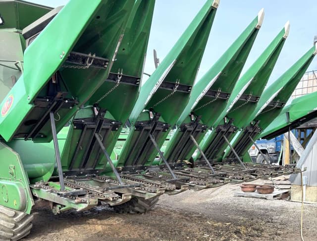 Image of John Deere 643 equipment image 2