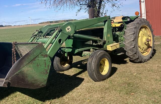 Image of John Deere 2030 equipment image 1