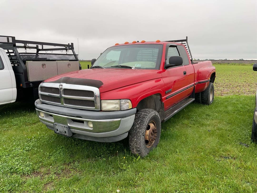Image of Dodge Ram 3500 Primary image